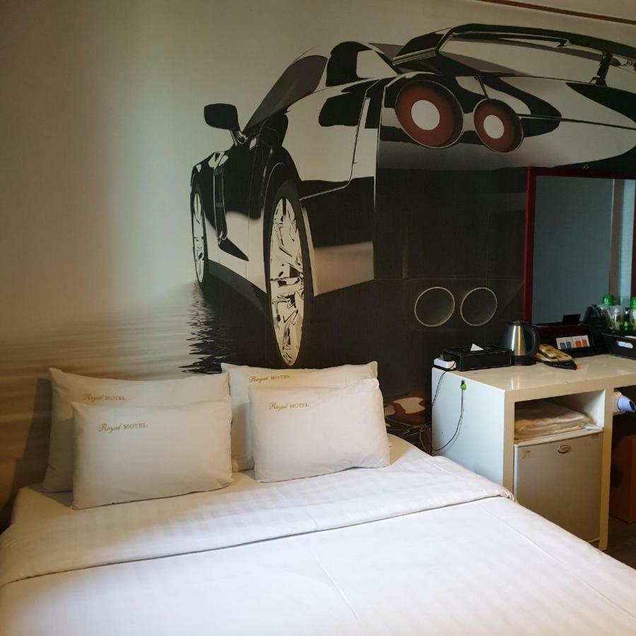 Pocheon Royal Hotel Buitenkant foto