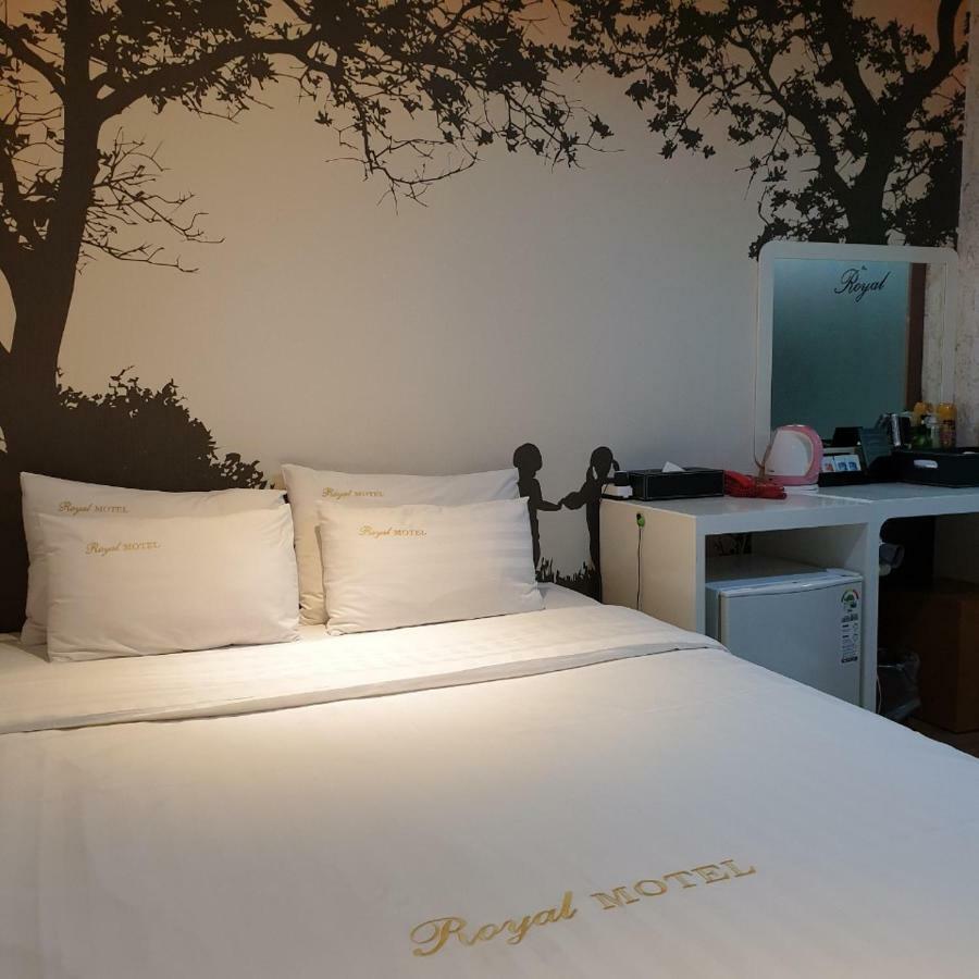 Pocheon Royal Hotel Buitenkant foto